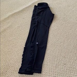 Black lululemon leggings